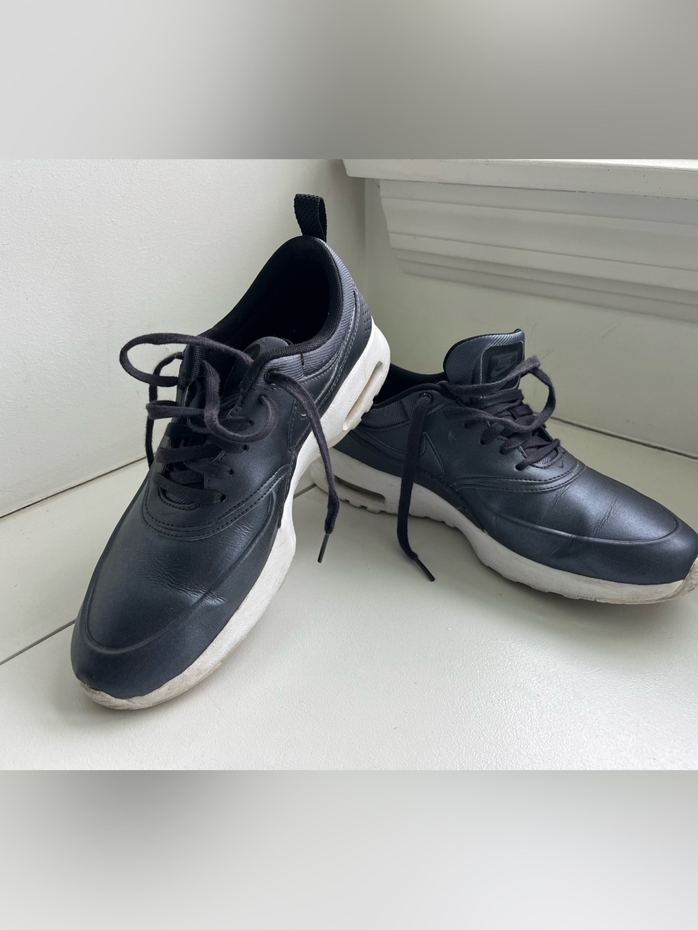 Nike blue sneakers, 9.5
